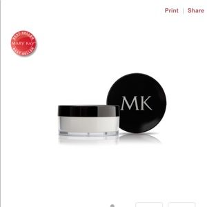 Brand New! Translucent Loose Powder!